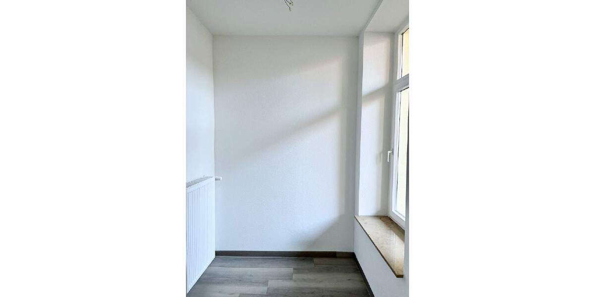 Originell wohnen mit Sonnenbalkon ... Nähe S-Bahnhof! 3 zimmer