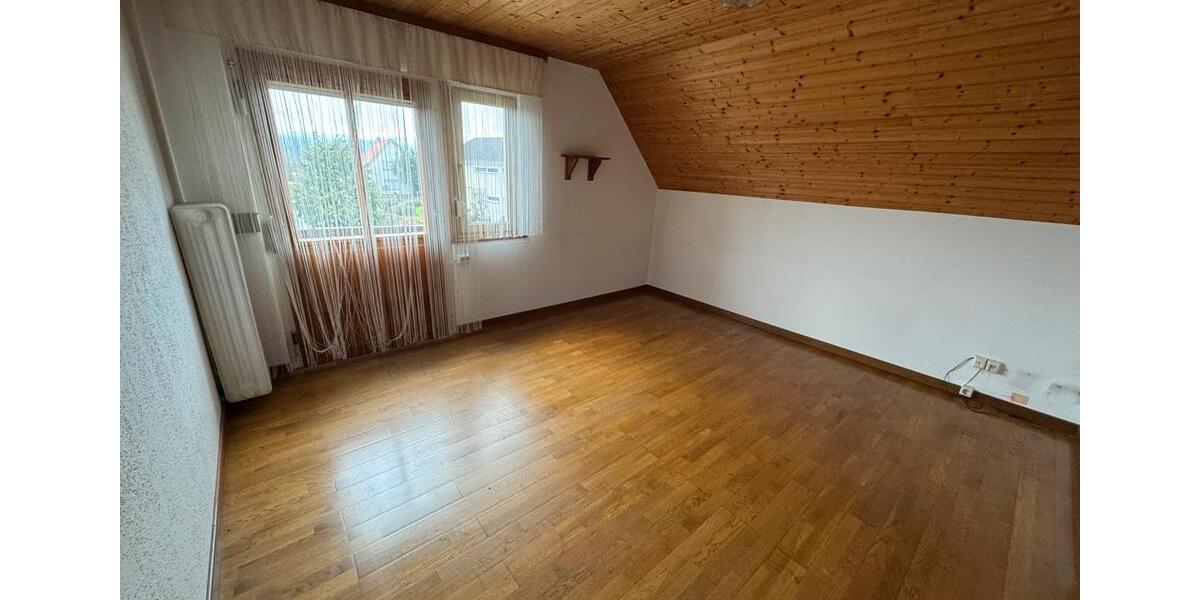 Etagenwohnung Rheinfelden (Baden) - 1 Zimmer, 90 m&sup2;, 1.100&euro; | Angebot:25933510