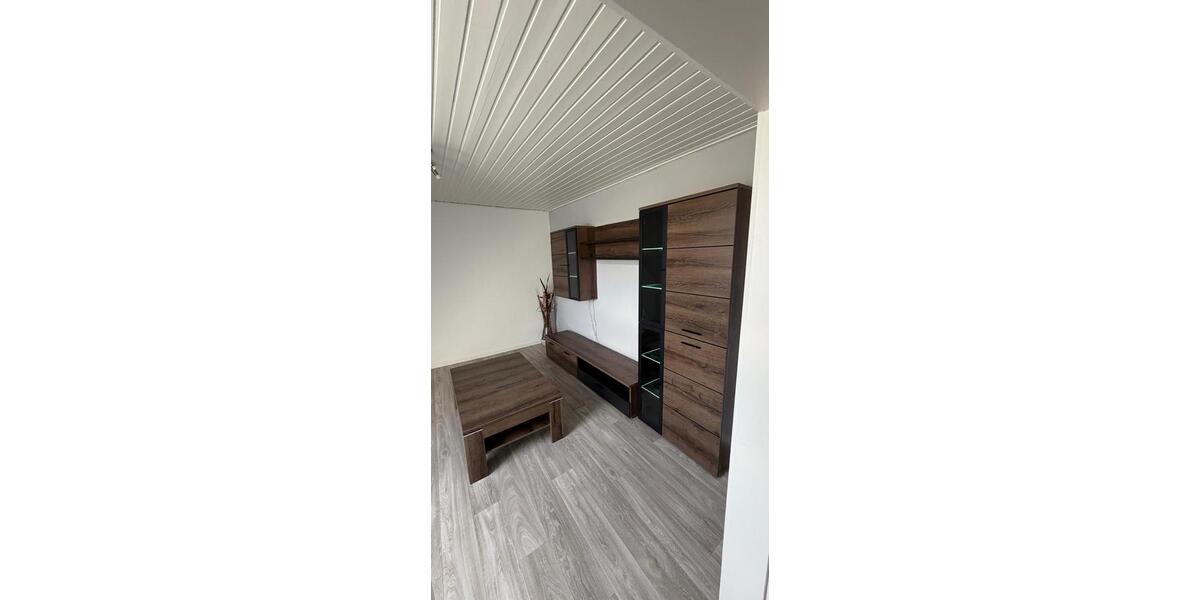 Dachgeschoßwohnung Winsen (Aller) - 1.5 Zimmer, 28 m&sup2;, 300&euro; | Angebot:26443689