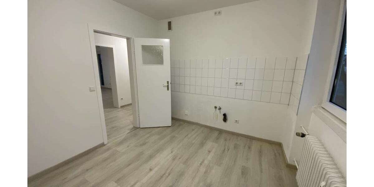 Etagenwohnung Gütersloh Blankenhagen - 3 Zimmer, 74 m&sup2;, 699&euro; | Angebot:25272576
