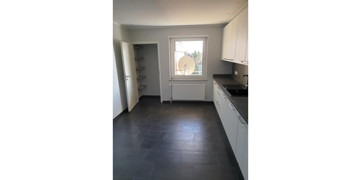 Etagenwohnung Bünde - 4 Zimmer, 105 m&sup2;, 1.050&euro; | Angebot:26296668