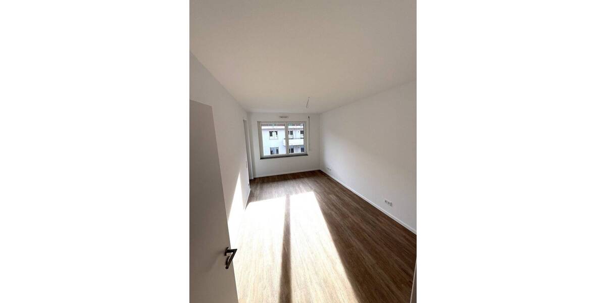 Etagenwohnung Hannover Vahrenwald - 3 Zimmer, 113 m&sup2;, 1.872&euro; | Angebot:26695287
