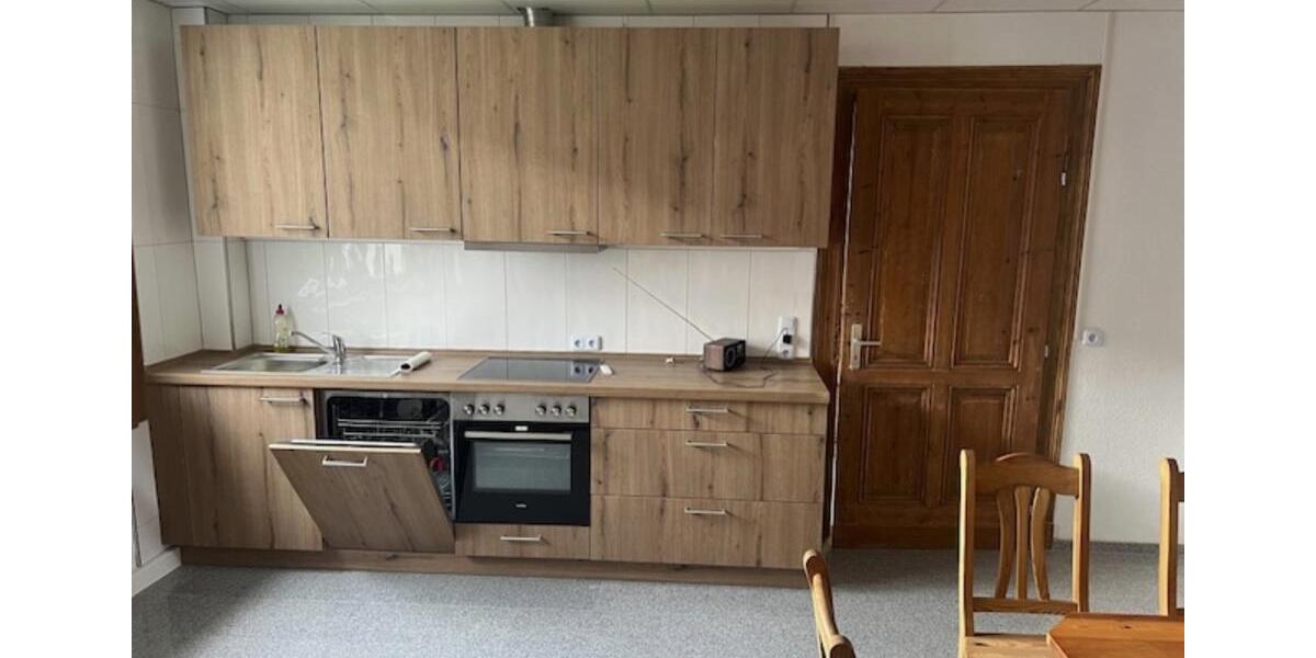 Etagenwohnung Gummersbach - 1 Zimmer, 14 m&sup2;, 350&euro; | Angebot:25547468