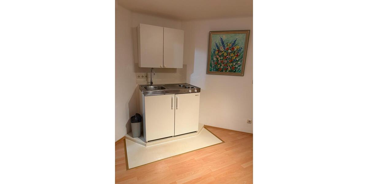 Etagenwohnung Starnberg - 1 Zimmer, 27 m&sup2;, 640&euro; | Angebot:25870375