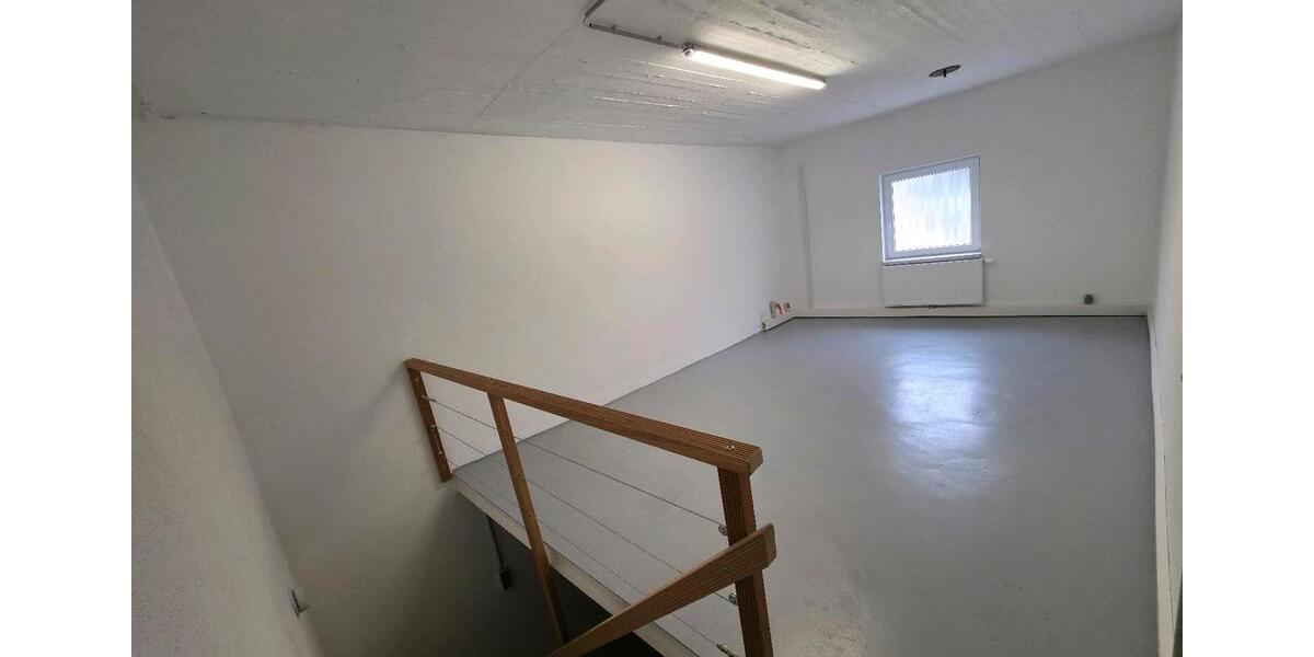 Einfamilienhaus Zweibrücken - 4.5 Zimmer, 150 m&sup2;, 1.300&euro; | Angebot:25639532