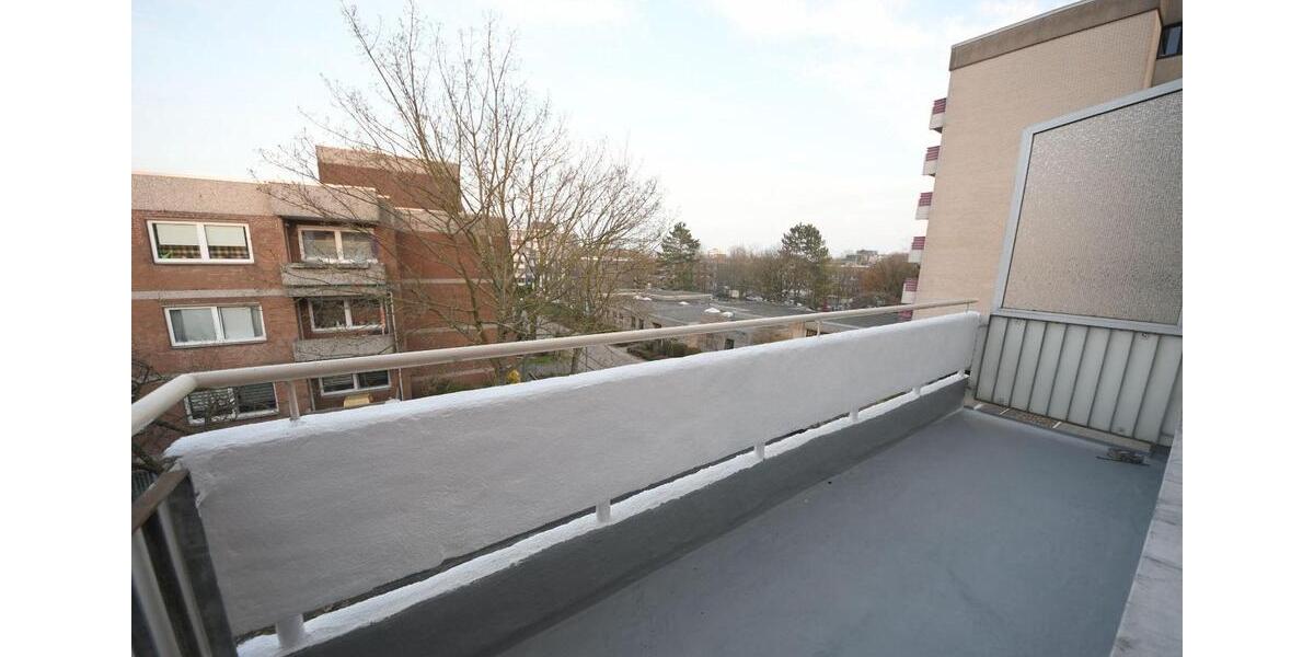 Etagenwohnung Neuss - 3 Zimmer, 85 m&sup2;, 1.300&euro; | Angebot:25171447