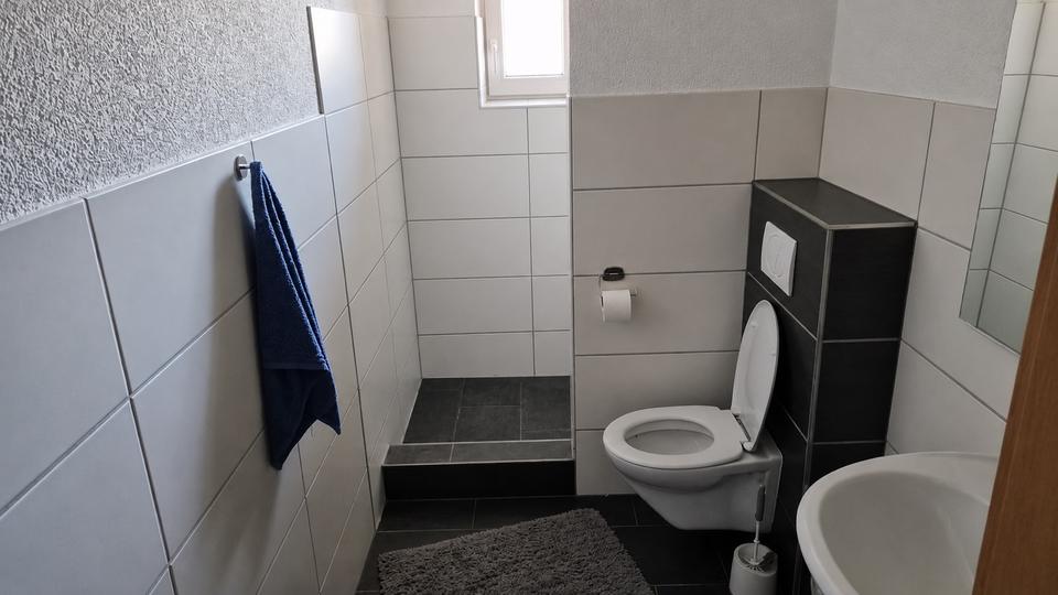 Erdgeschoßwohnung Weil der Stadt - 2 Zimmer, 72 m&sup2;, 750&euro; | Angebot:26610128