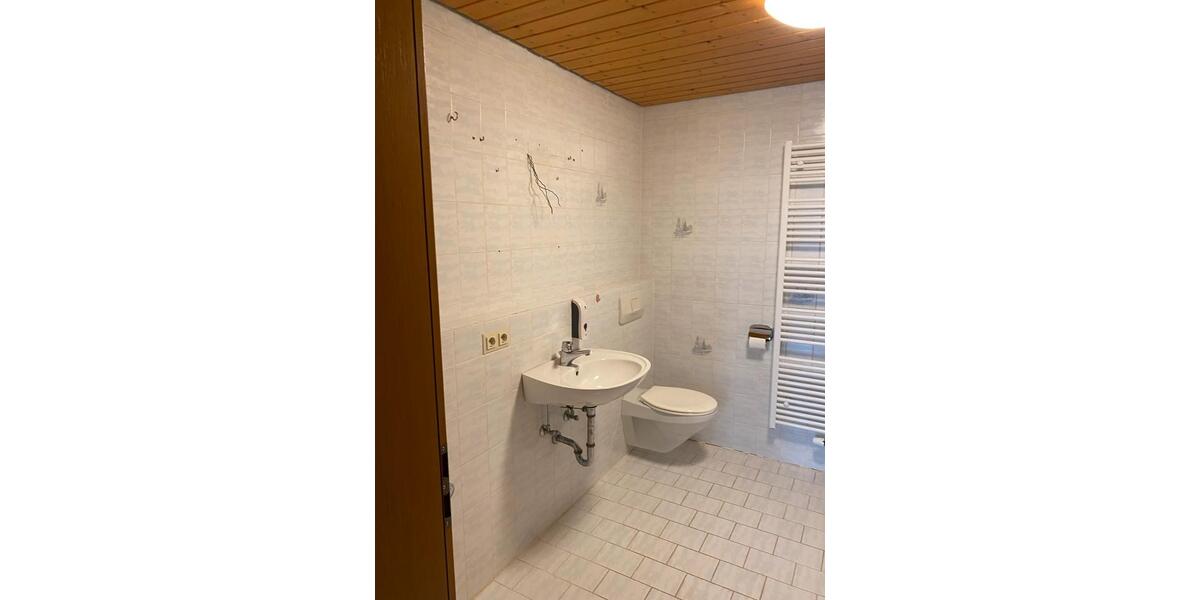 Erdgeschoßwohnung Ebhausen - 1.5 Zimmer, 70 m&sup2;, 1.100&euro; | Angebot:24733541