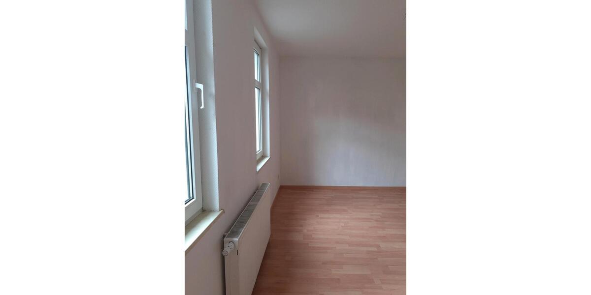 Etagenwohnung Apolda - 2 Zimmer, 42 m&sup2;, 250&euro; | Angebot:26531971
