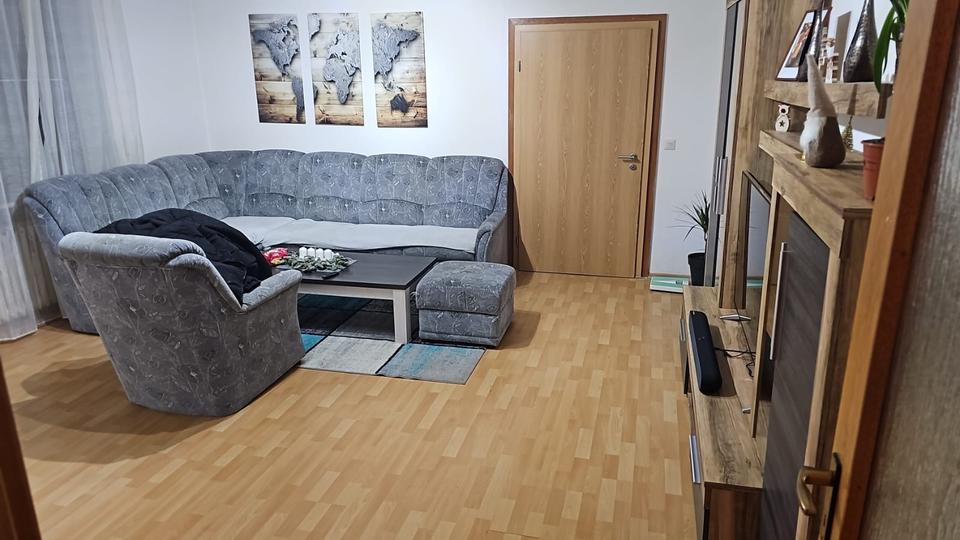 Etagenwohnung Thannhausen - 4 Zimmer, 125 m&sup2;, 1.200&euro; | Angebot:26022252