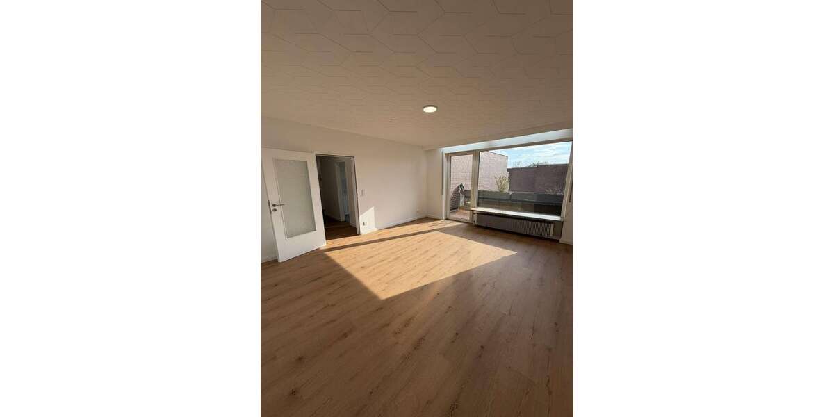 Etagenwohnung Uelzen - 2 Zimmer, 61 m&sup2;, 655&euro; | Angebot:26186341