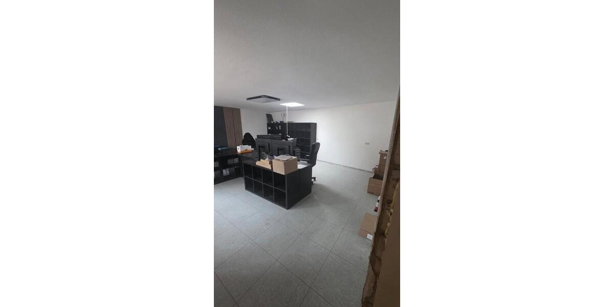 Gewerbeobjekt Berge - 520&euro; | Angebot:24420027