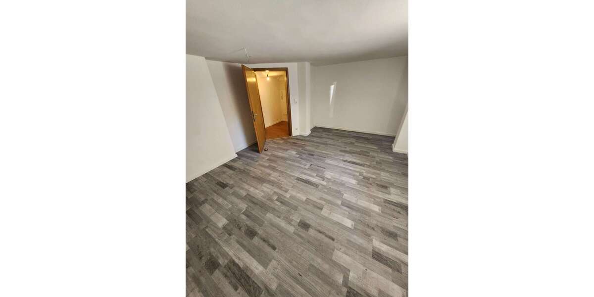 Etagenwohnung Rosdorf - 1 Zimmer, 36 m&sup2;, 450&euro; | Angebot:26670324