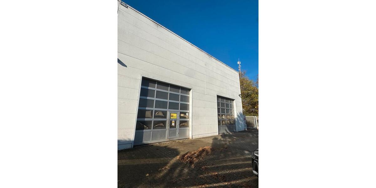 Gewerbehalle LagerhalleWerkstatt mit Durchfahrt für LKW zimmer