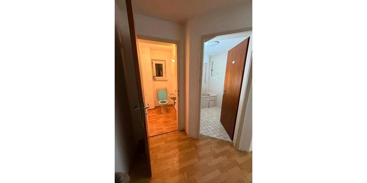 Erdgeschoßwohnung Brackenheim - 3 Zimmer, 78 m&sup2;, 1.000&euro; | Angebot:24878627