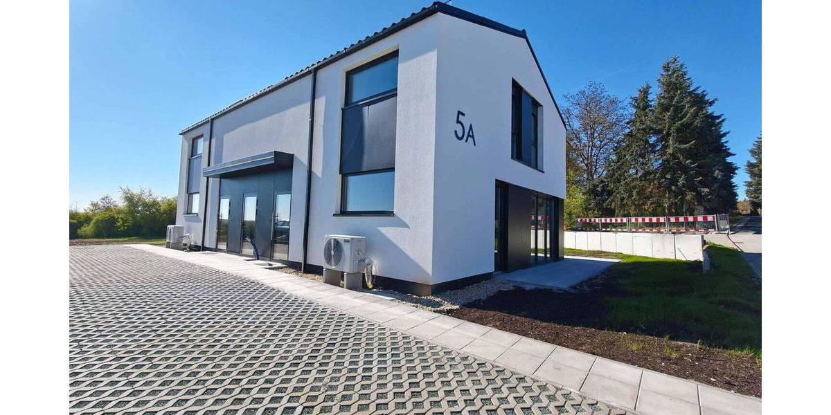 Etagenwohnung Hochkirch - 4 Zimmer, 115 m&sup2;, 1.360&euro; | Angebot:26472892
