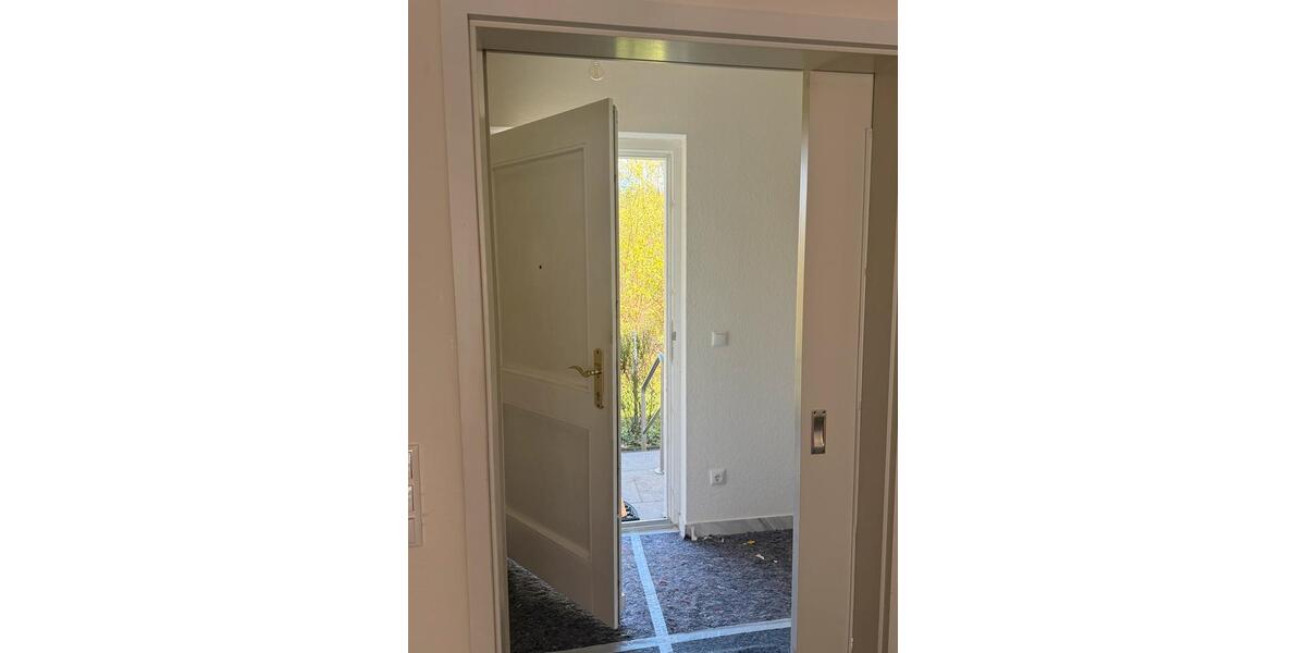 Reihenhaus Geisenheim - 3 Zimmer, 140 m&sup2;, 1.500&euro; | Angebot:25901036