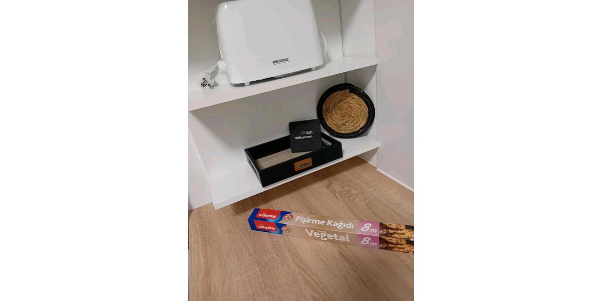 Wohnen auf Zeit Crimmitschau - 3 Zimmer, 100 m&sup2;, 17&euro; | Angebot:24222864