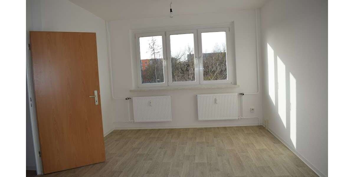 Etagenwohnung Gotha Gotha West - 4 Zimmer, 71 m&sup2;, 425&euro; | Angebot:26070655