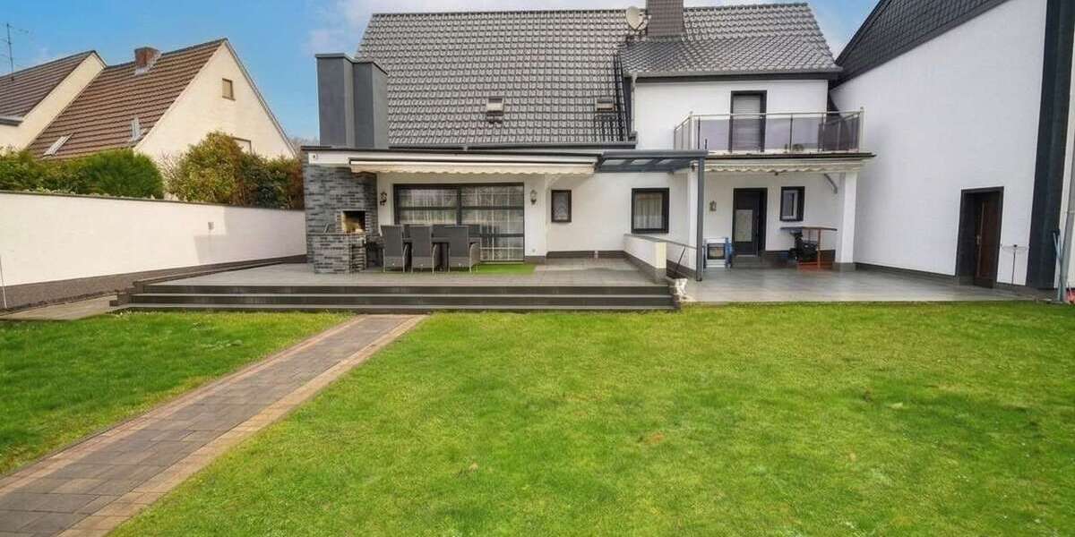Einfamilienhaus Sankt Augustin - 6 Zimmer, 221 m&sup2;, 2.800&euro; | Angebot:27290197
