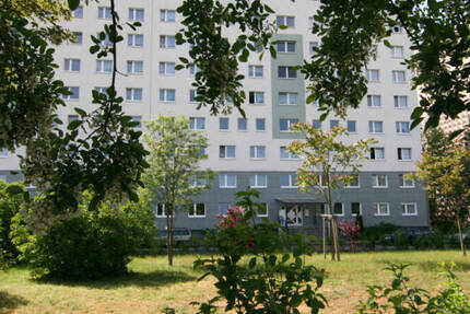*Große FamilienWohnung sucht DICH*