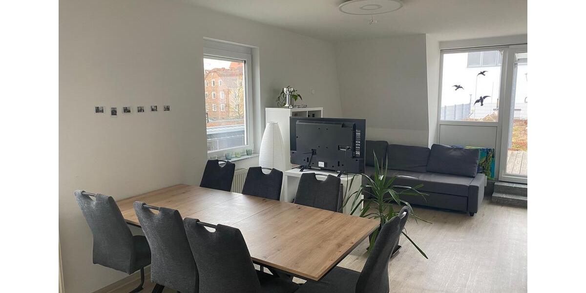 Wohnen auf Zeit Nürtingen - 7 Zimmer, 20 m&sup2;, 545&euro; | Angebot:26342228