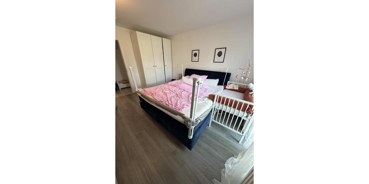 Etagenwohnung Oldenburg Etzhorn - 3 Zimmer, 93 m&sup2;, 1.200&euro; | Angebot:26660326