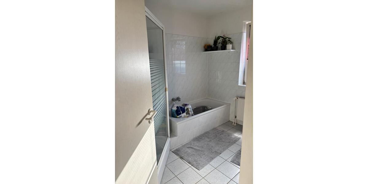 Etagenwohnung Bad Bramstedt - 2 Zimmer, 74 m&sup2;, 1.050&euro; | Angebot:26067088