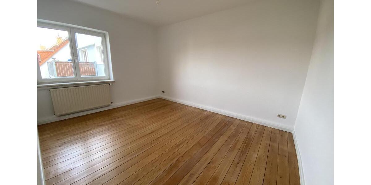 Etagenwohnung Rostock Hohe Düne - 3 Zimmer, 70 m&sup2;, 1.200&euro; | Angebot:24941315