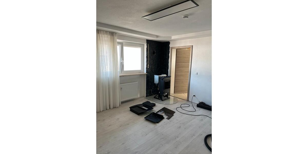 Maisonettenwohnung Waldkraiburg - 5 Zimmer, 160 m&sup2;, 1.700&euro; | Angebot:26376573