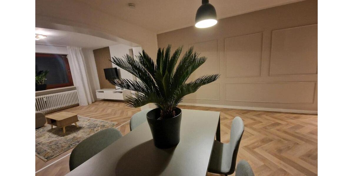 Wohnung Möbeliert und Befristet zu vermieten 4 zimmer