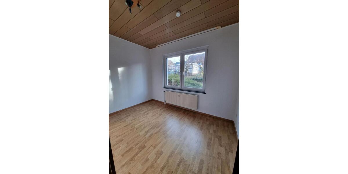 Erdgeschoßwohnung Bad Essen - 4 Zimmer, 130 m&sup2;, 900&euro; | Angebot:24564531