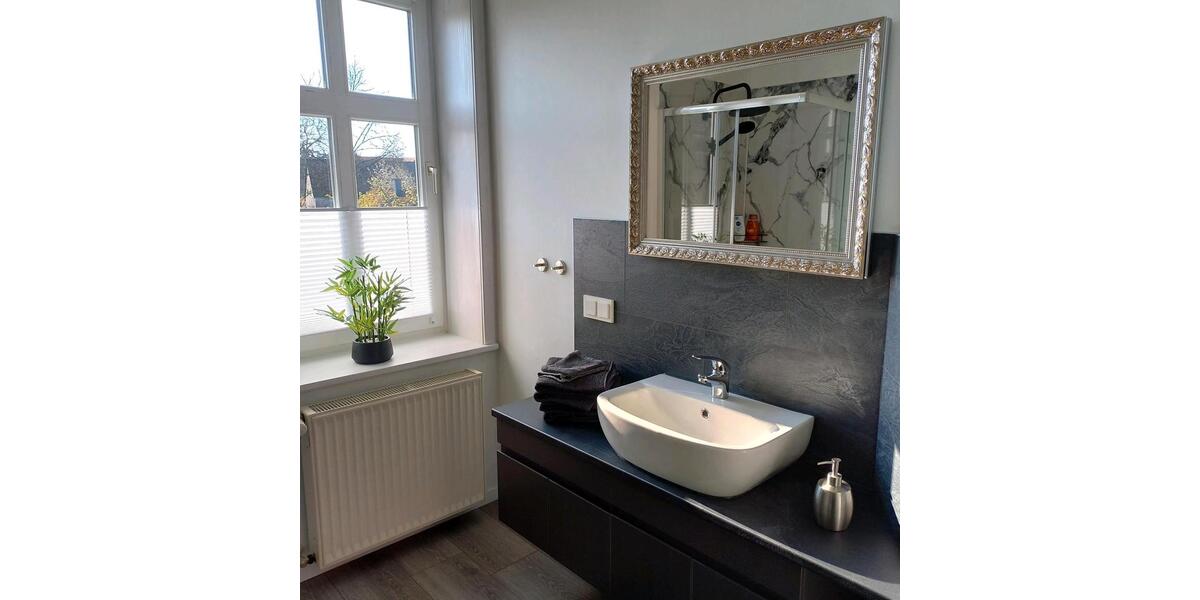 Wohnen auf Zeit Trebel - 2 Zimmer, 60 m&sup2;, 70&euro; | Angebot:26228153