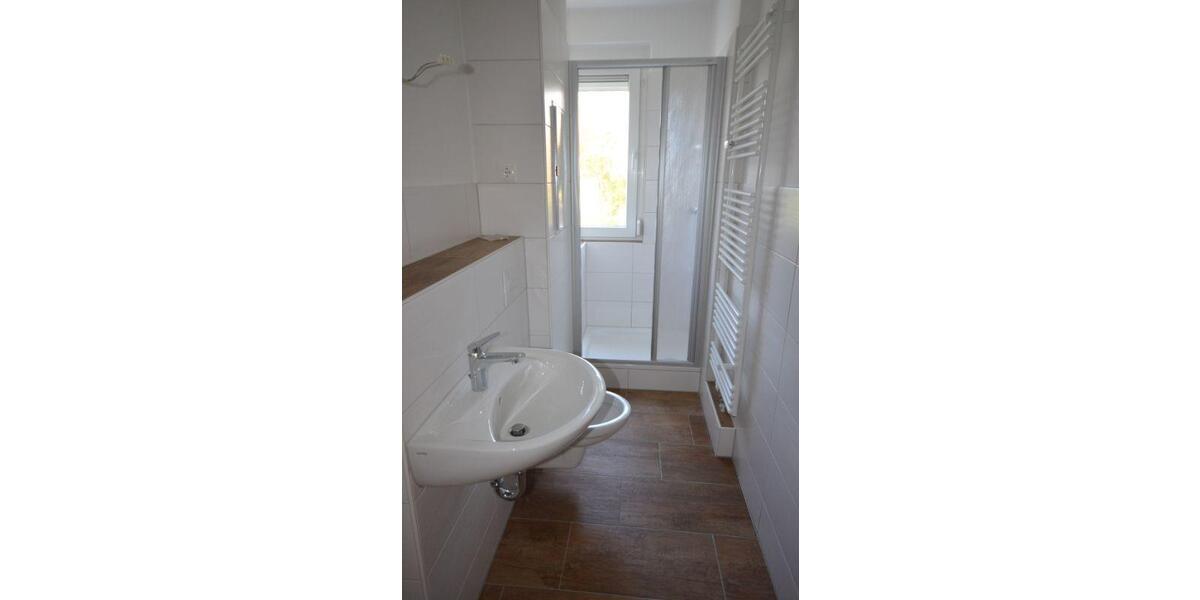 Etagenwohnung Riesa Neuweida - 2 Zimmer, 39 m&sup2;, 250&euro; | Angebot:26656318