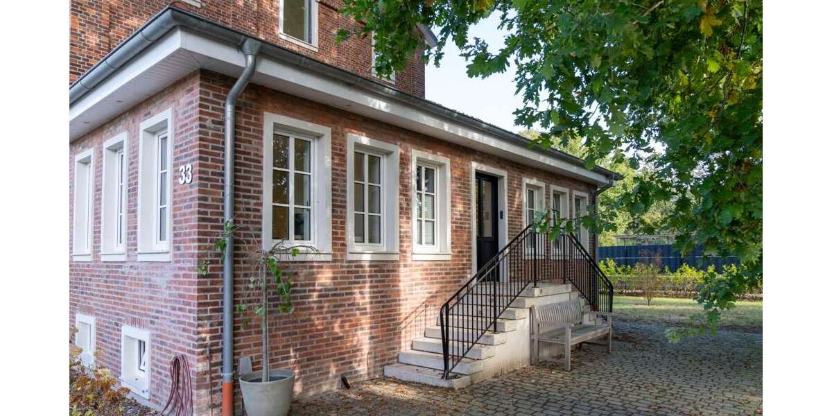 Einfamilienhaus Dötlingen - 9 Zimmer, 300 m&sup2;, 2.800&euro; | Angebot:26781139