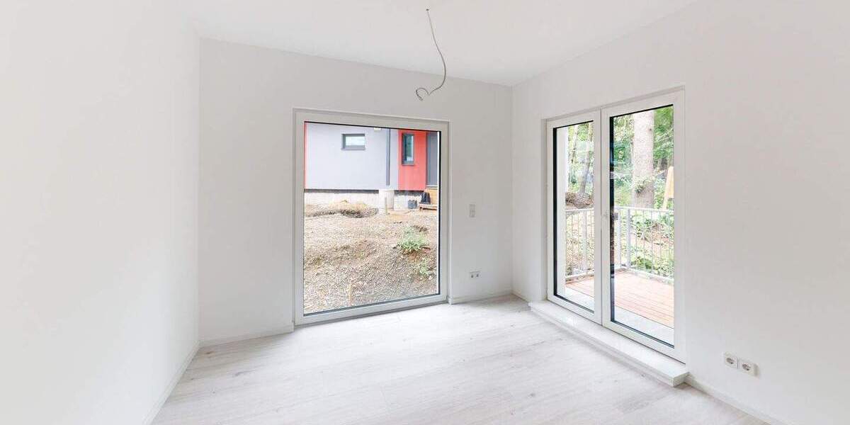 Reihenendhaus Chemnitz Helbersdorf - 4 Zimmer, 128 m&sup2;, 1.537&euro; | Angebot:25667042