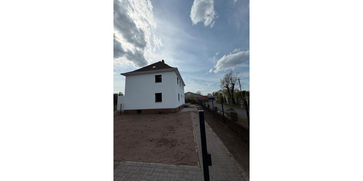 Erdgeschoßwohnung Wagenfeld - 4 Zimmer, 105 m&sup2;, 900&euro; | Angebot:26470047