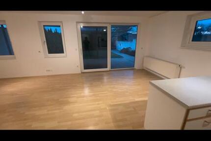 Wohnung Nürtingen - 1 Zimmer, 50 m&sup2;, 650&euro; | Angebot:24683255