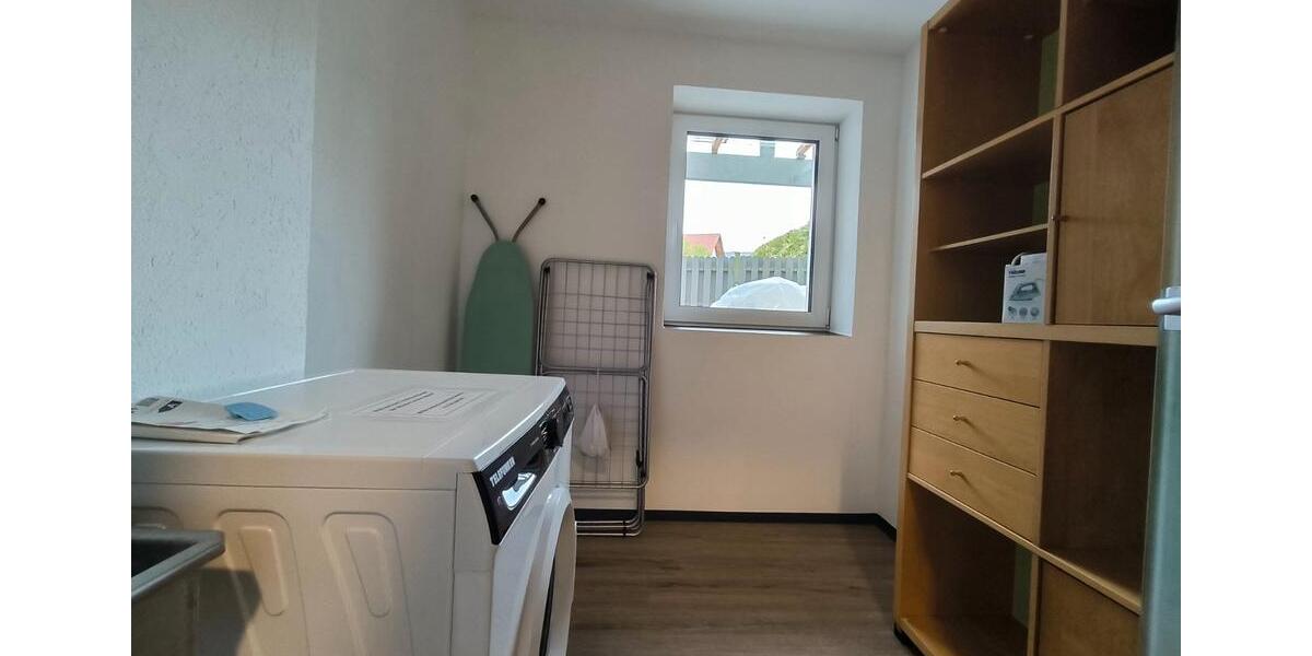 Wohnen auf Zeit Vilsbiburg - 4 Zimmer, 123 m&sup2;, 645&euro; | Angebot:26585827