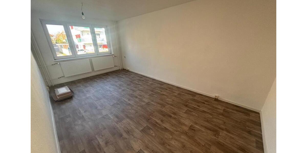 Etagenwohnung Salzwedel - 4 Zimmer, 66 m&sup2;, 328&euro; | Angebot:25841701