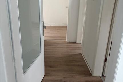 Top-Lage Wohnen in Siegen! Komplette 1-2-ZW + Garten + Keller 3 zimmer