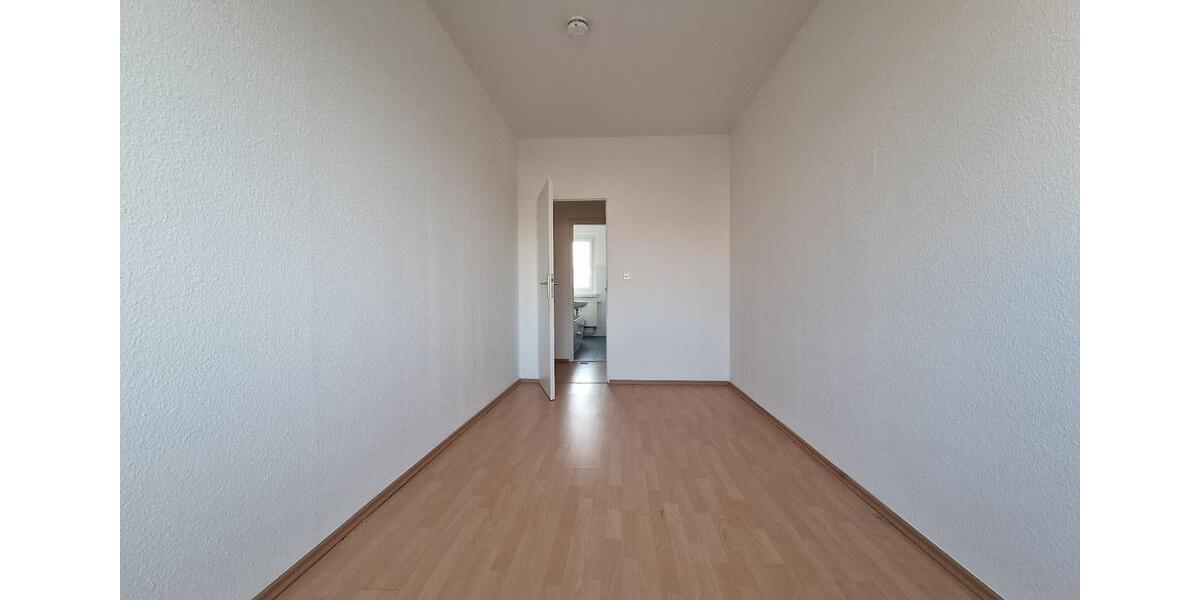 Etagenwohnung Hettstedt - 4 Zimmer, 70 m&sup2;, 330&euro; | Angebot:25366013