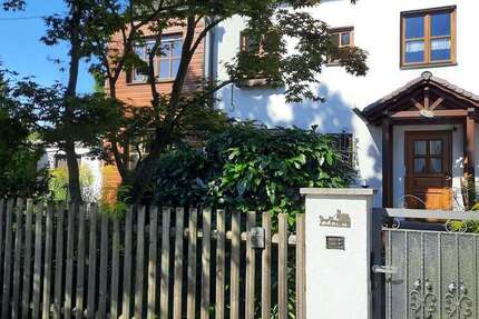 Wohnung zum Mieten in Augsburg 910 € 73 m²
