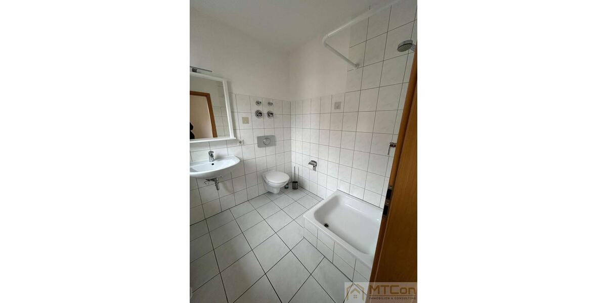 Etagenwohnung Ilmenau - 1 Zimmer, 26 m&sup2;, 260&euro; | Angebot:24680263