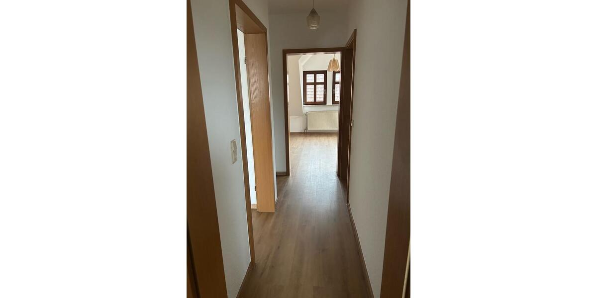 Dachgeschoßwohnung Lauterbach (Hessen) - 2.5 Zimmer, 48 m&sup2;, 370&euro; | Angebot:24825635