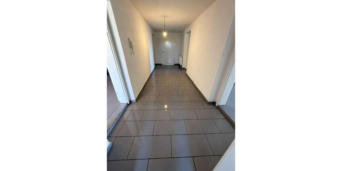 Etagenwohnung Leutkirch - 3.5 Zimmer, 110 m&sup2;, 990&euro; | Angebot:26308170