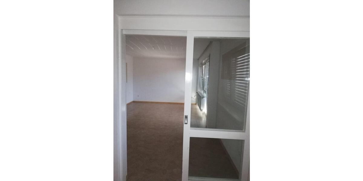 Etagenwohnung Bruchmühlbach-Miesau Miesau - 2 Zimmer, 64 m&sup2;, 440&euro; | Angebot:25552287