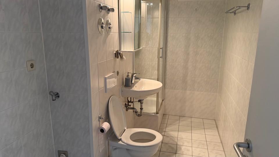 Dachgeschoßwohnung Leipzig Mitte - 3 Zimmer, 93 m&sup2;, 2.200&euro; | Angebot:26692596