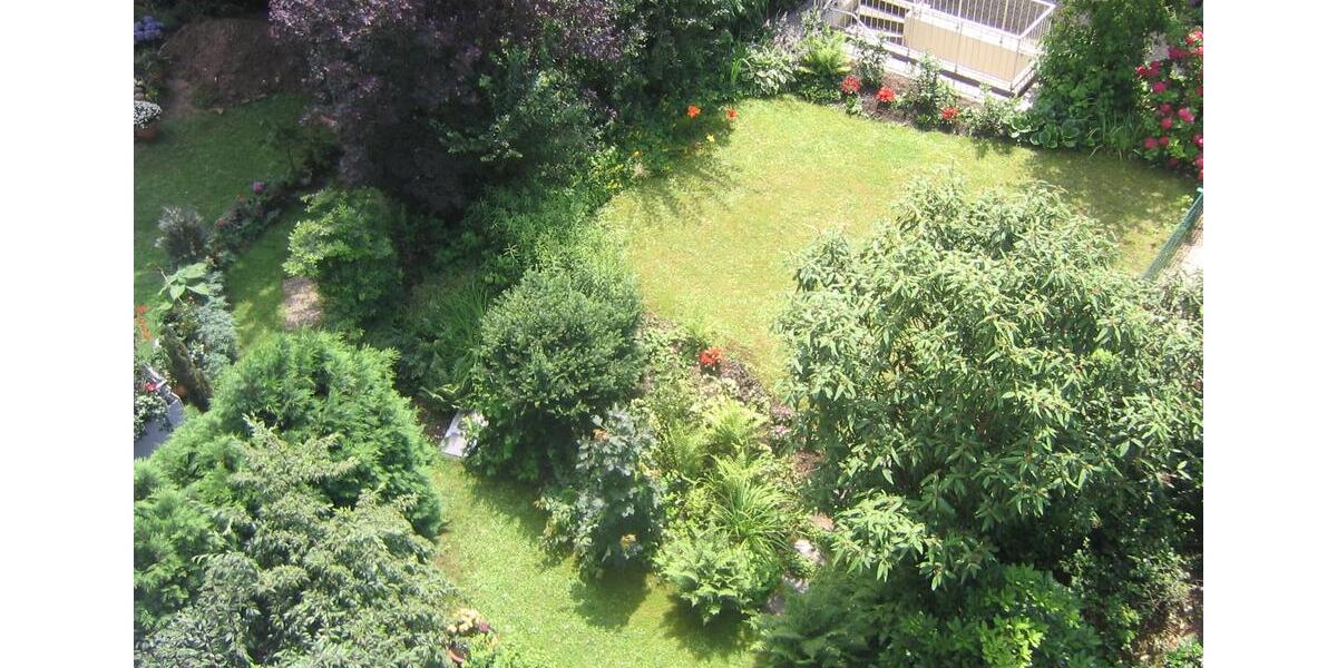 Dachgeschoßwohnung Hilden Kalstert - 2 Zimmer, 90 m&sup2;, 1.070&euro; | Angebot:26444568