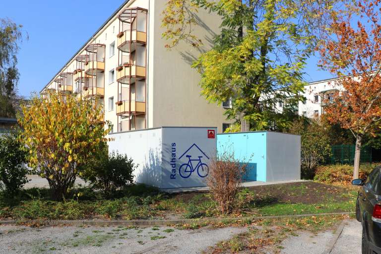 Etagenwohnung Dessau-Roßlau Roßlau - 3 Zimmer, 60 m&sup2;, 400&euro; | Angebot:27283082